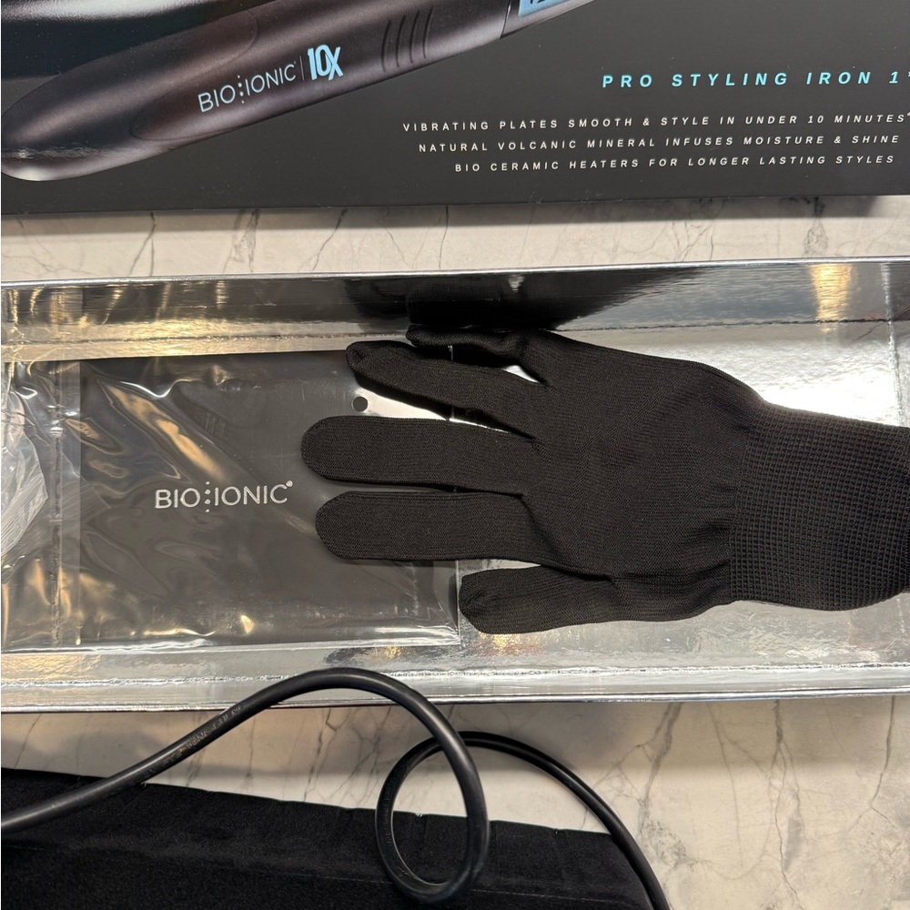 Bio ionic 10x pro styling iron 1”. Used twice. EUC - Picture 3 of 10